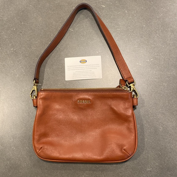 Fossil wristlet NWOT - Picture 4 of 9